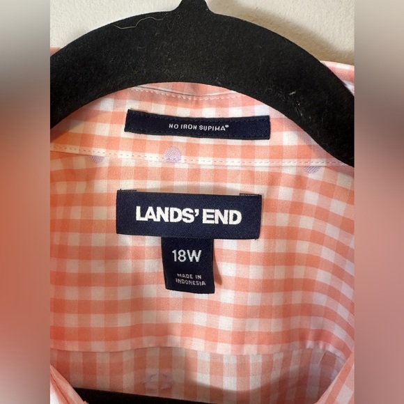 Women’s lands end button down - Picture 3 of 5
